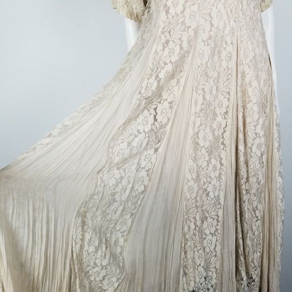Avant Garde VTG 80s Bohemian Cottage Floral Lace Beige Flowy Rayon Dress Size M - Picture 6 of 16